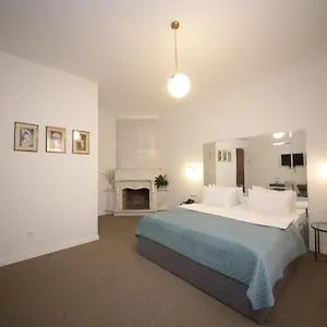 מלון Stay Boutique Hotel